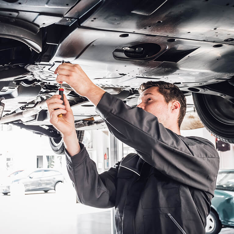 mazda-distribuidores-las-americas-mantenimiento-frenos-delanteros-traseros-overlay