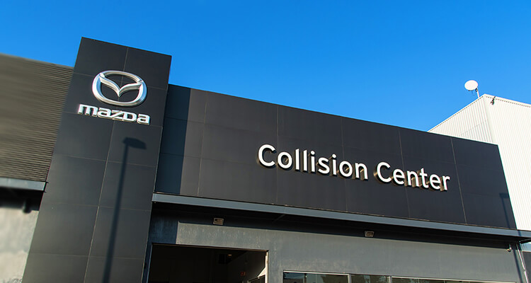 mazda-collision-center-galerias-mobile