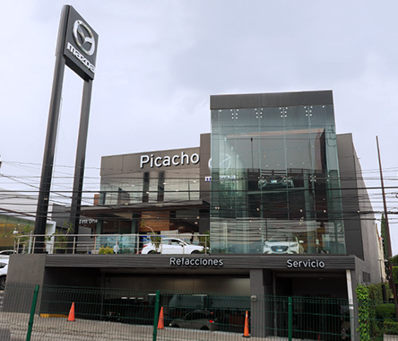 mazda-distribuidores-picacho-suc-san-angel-nosotros-grupo-picacho-picacho-2