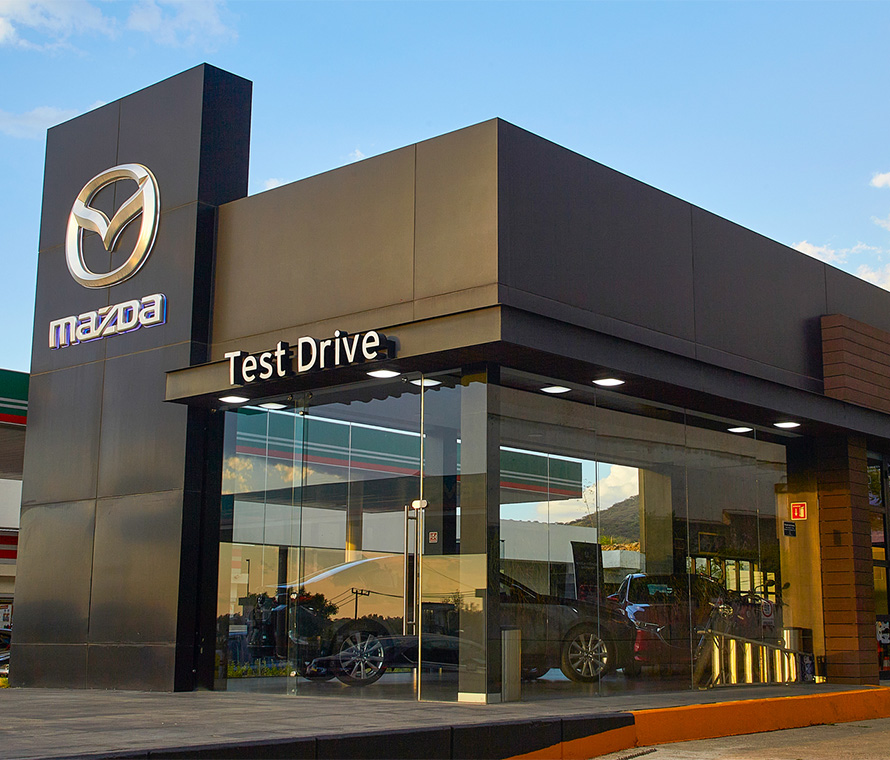Mazda distribuidores agencias zapata zona esmeralda v1