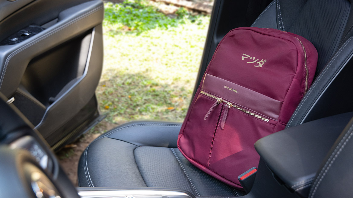 Mazda collection mochila rojo galeria v1 01 Mazda collection mochila rojo galeria v1 01