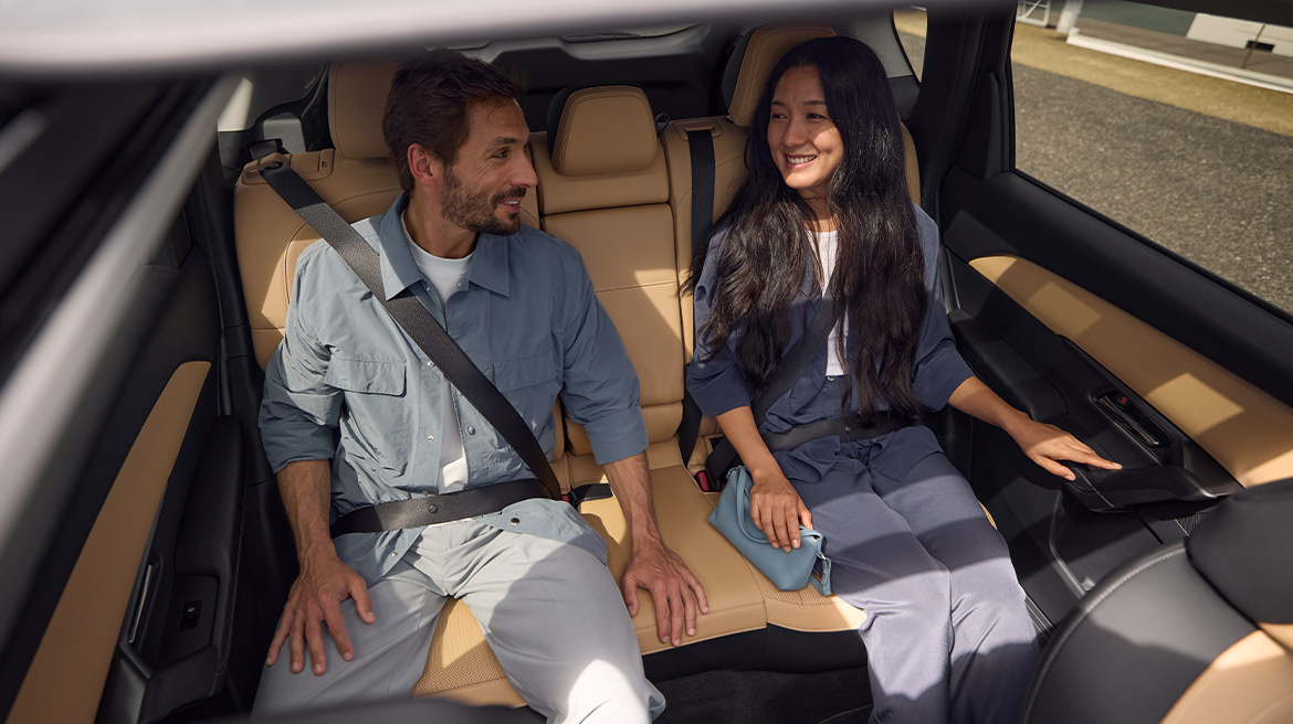 Mazda cx5 interiores espacio asientos traseros v1