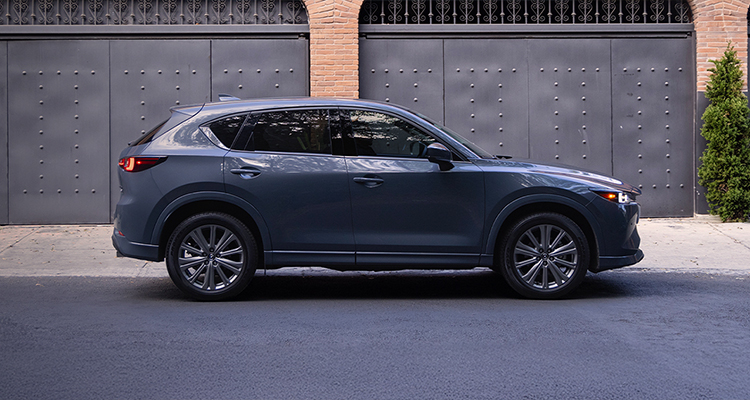 Mazda cx 5 gris polimetal casa v1 Mazda cx 5 gris polimetal casa v1