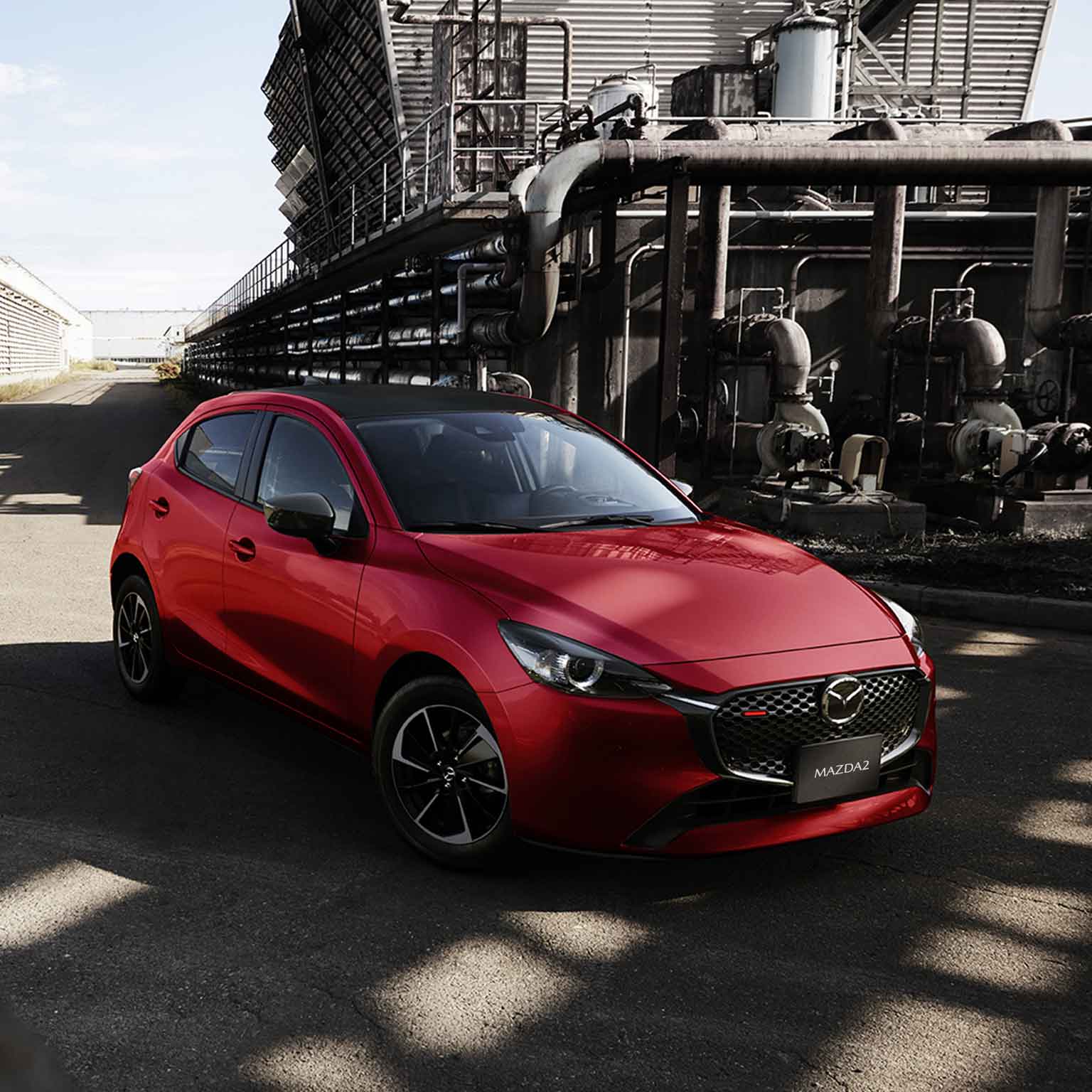 mazda 2 hatchback rojo 2024