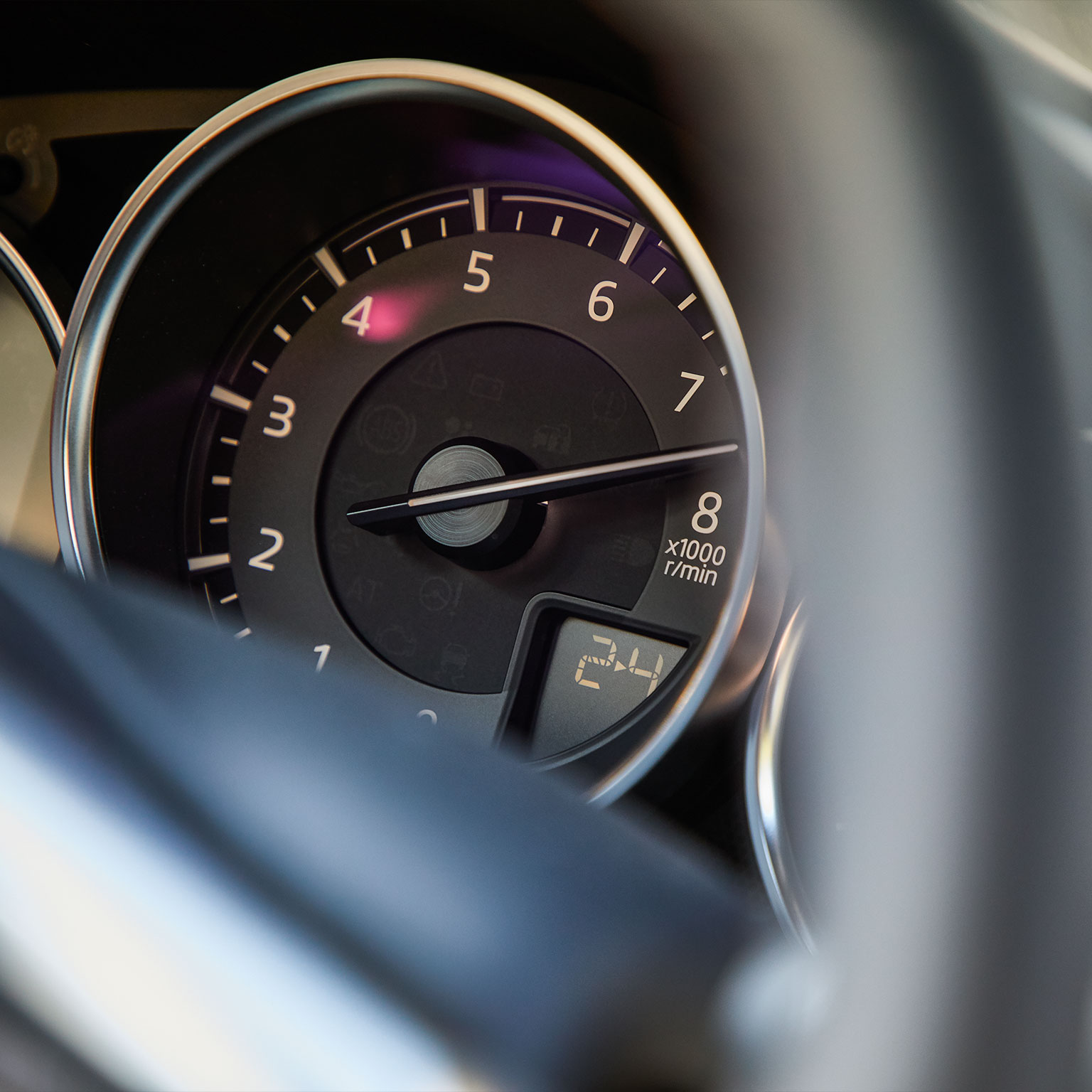 Coche deportivo mx 5 rf detalle v1