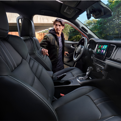 Mazda camioneta bt50 interior v1 06