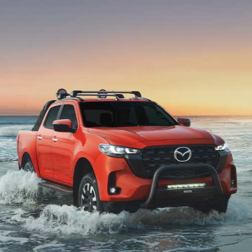 Mazda pickup bt50 roja playa v1 05