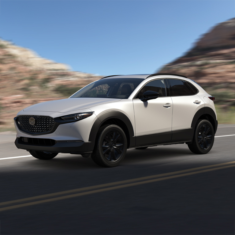 Mazda cx30 blanco carretera v1