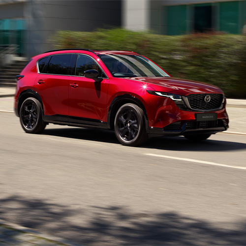 Mazda cx5 rojo brillante movimiento v1