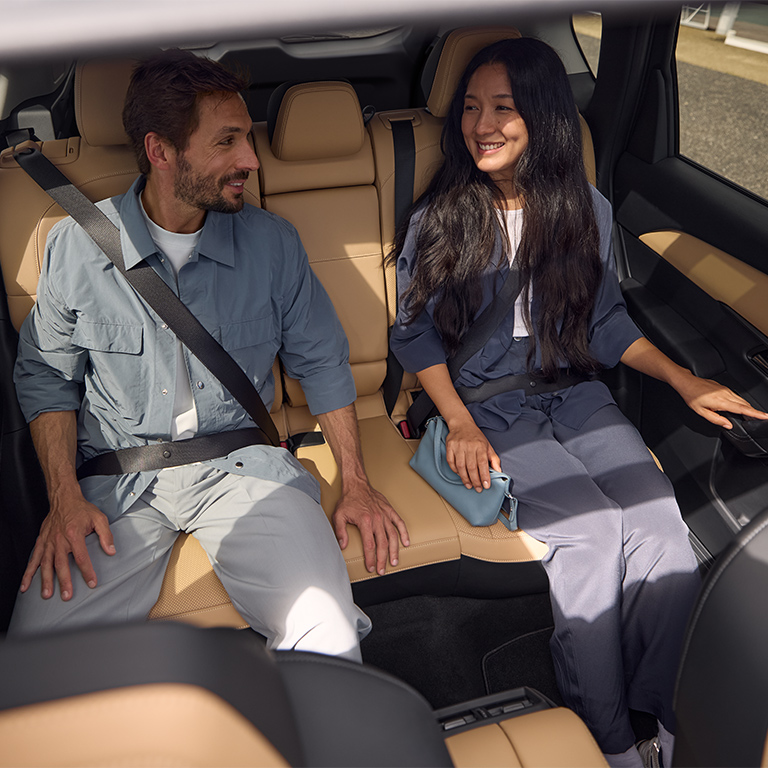 Mazda cx5 camioneta interior espacio trasero v2