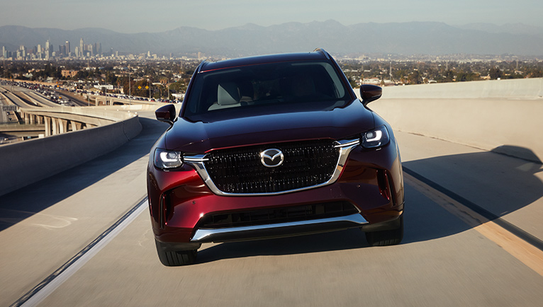 SUV Mazda CX-90 SUV Mazda CX-90