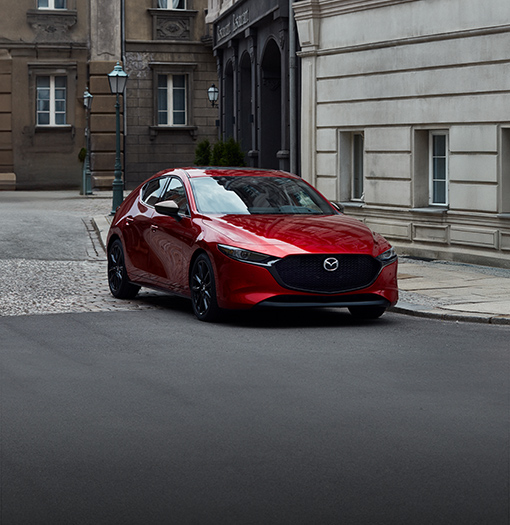Mazda3 hatchback rojo brillante v2