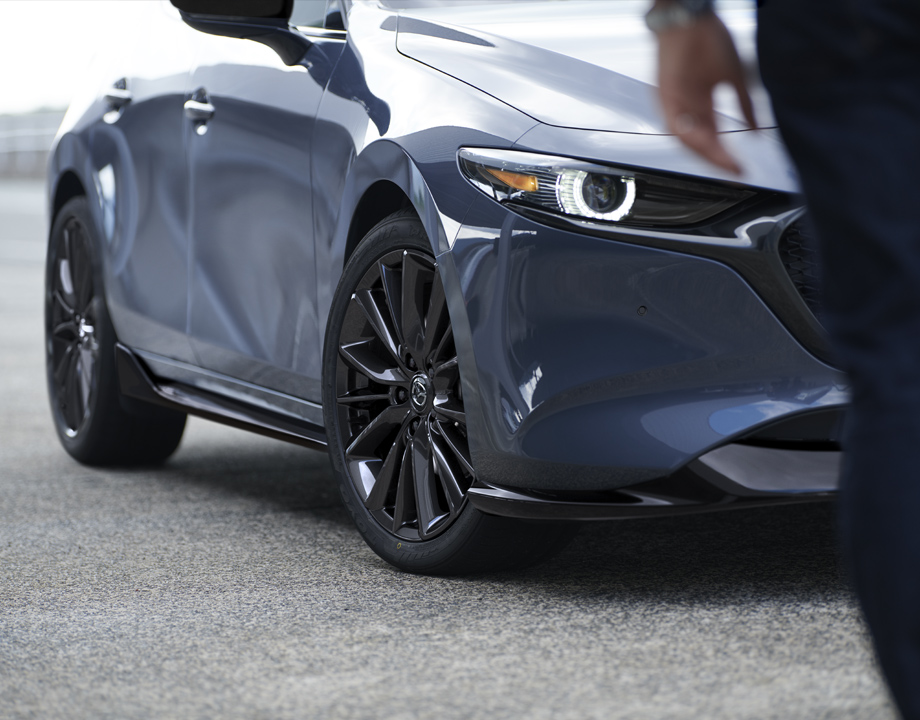 Mazda3 hatchback gris polimetal v1