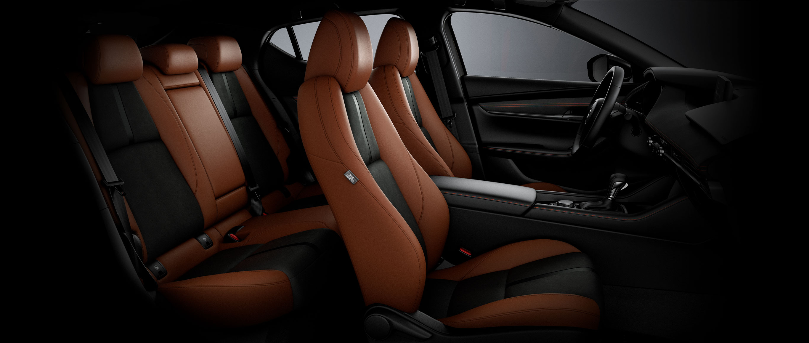 Mazda3 sedan interior piel terracota v1 04