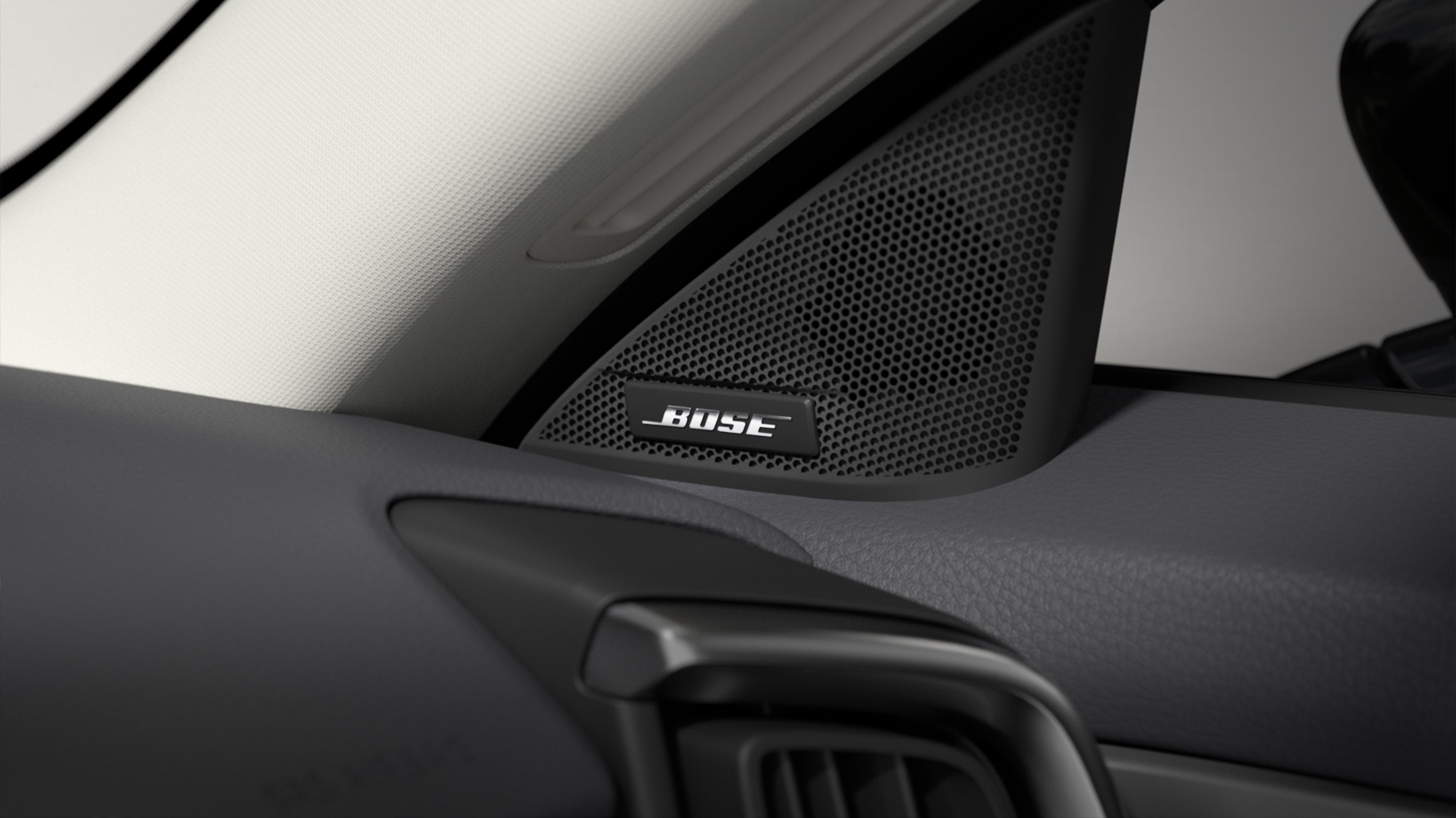Mazda cx50 interior bocinas bose v2