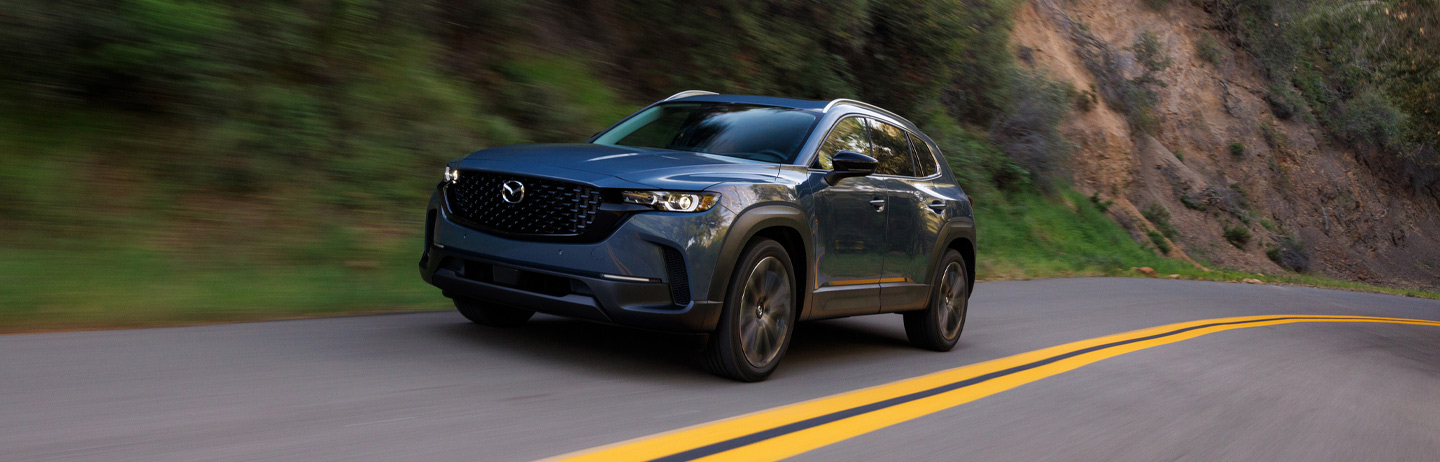 Mazda camioneta cx50 carretera v2