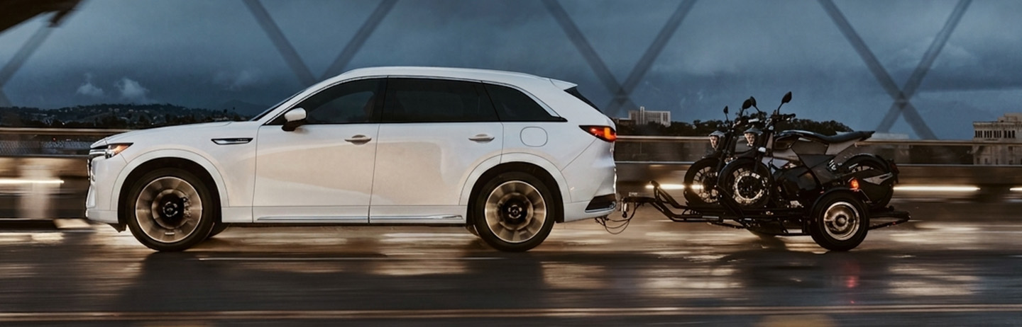 Mazda cx90 phev camioneta blanca v4