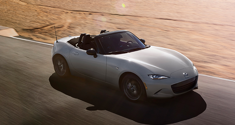 Mazda mx5 blanco carretera v1 Mazda mx5 blanco carretera v1