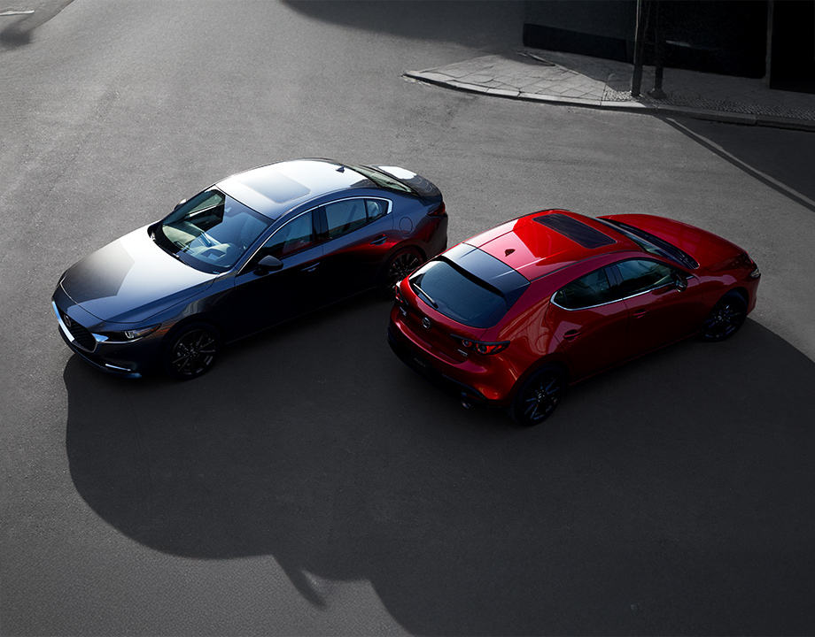 Mazda3 sedan hatchback quemacocos v1 02