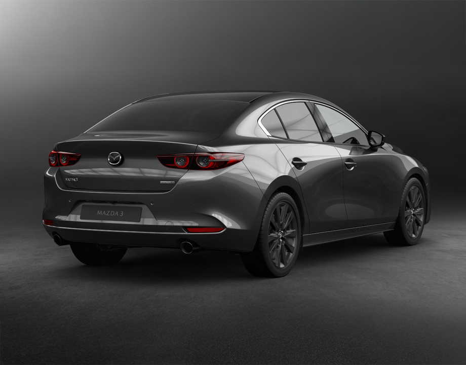 Mazda3 sedan gris titanio v1 02