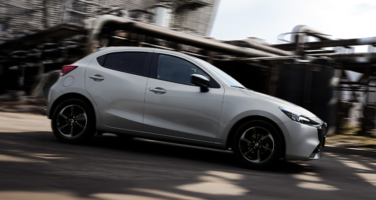 Auto mazda2 hatchback experiencia hero v1 Auto mazda2 hatchback experiencia hero v1