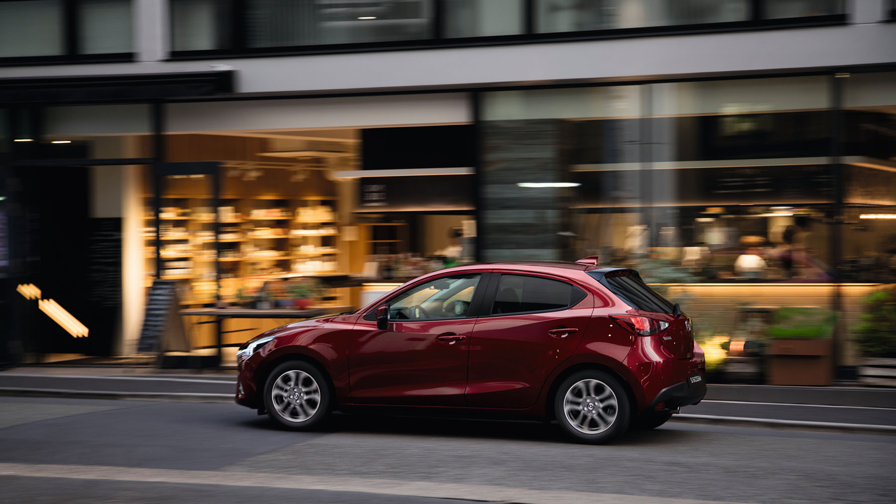 mazda mazda2