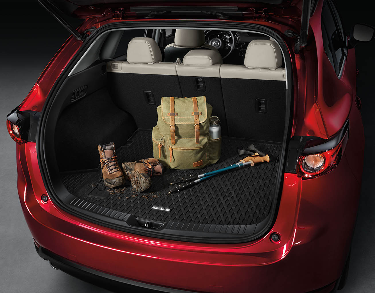 mazda-cx-5-2018-accesorios-overlay-bandeja-para-area-de-carga